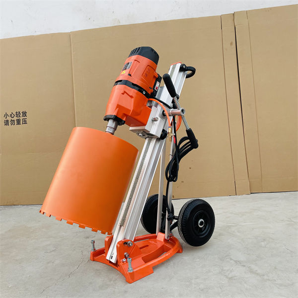 升級款工業級斜支撐水鑽機